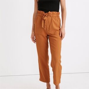 Madewell Dunaway Paperbag Pants Terra Cotta color Size Small